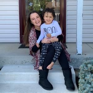 Meet your Posher, Nicole